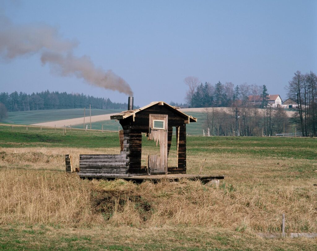 Michael Sailstorfer, 3 Ster mit Ausblick, 2002 – Courtesy l_artista(1)