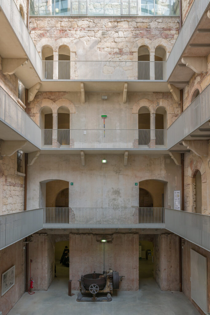 Otto Berchem, Dive for Dreams, 2017, installation view, Polo di Santa Marta – Courtesy l’artista, Ph. F. Tommasoli(1)