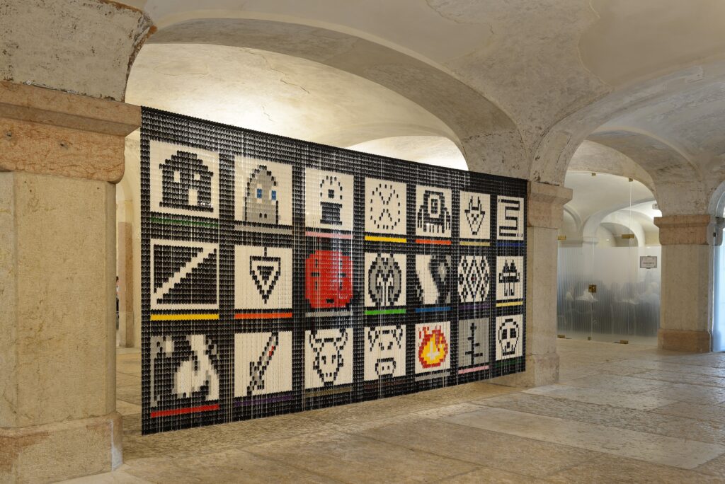 Riccardo Giacconi, The Variational Status (tenda), 2016 – Courtesy l’artista, Ph. M. A. Sereni-2