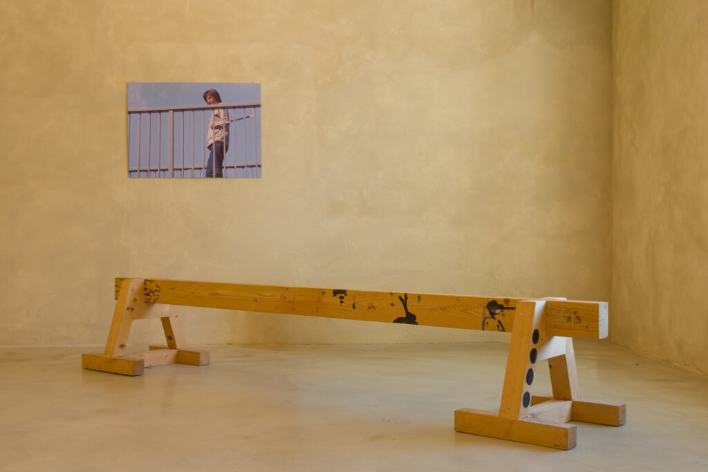 Eva Marisaldi, Mr. Miseria, 2002 – Courtesy l_artista, Ph. F. Tommasoli(5)