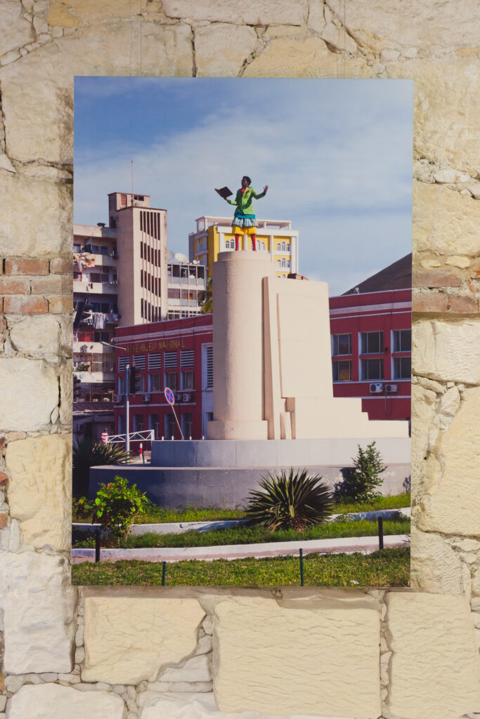 Kiluanji Kia Henda, Redefining the Power II (Serie 75 with Shunnuz Fiel), 2011 – Courtesy l_artista, Ph. F. Tommasoli