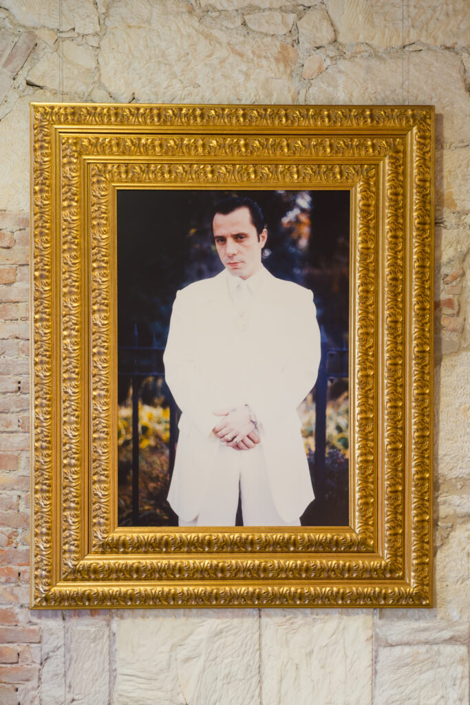Sislej Xhafa, Johnny, 2001 – Courtesy l_artista, Ph. F. Tommasoli